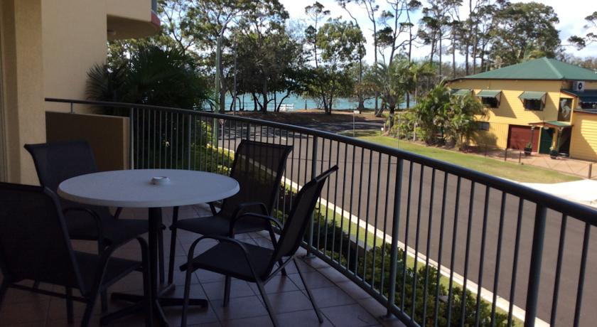 Alexander Beachfront Apartments Hervey Bay Habitación foto